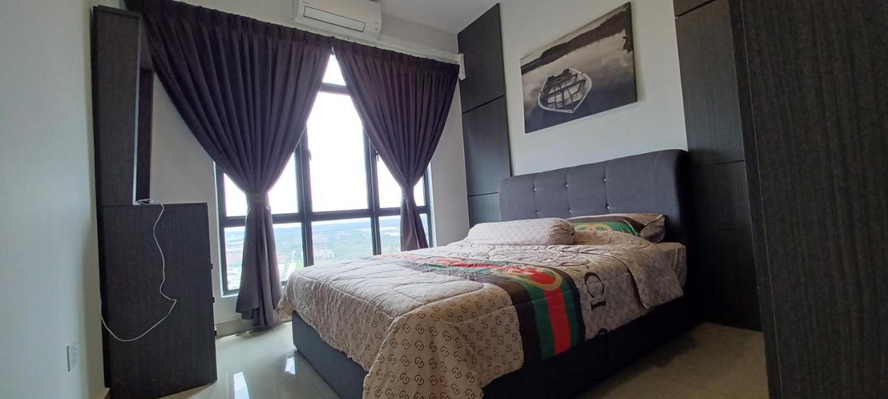 Apartamento Modern Lifestyle Arc Austin Hills Johor Bahru Exterior foto